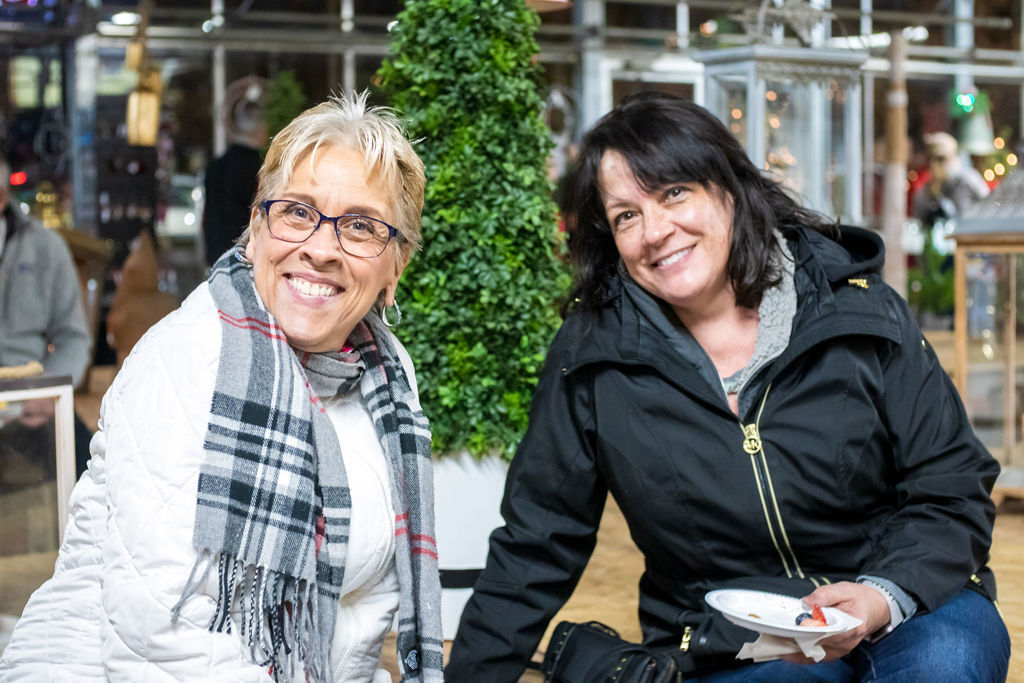Wendy Hannibal, Deb Sadler